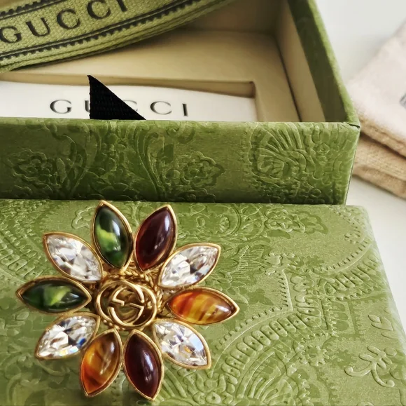 Gucci Interlocking Flower Multifinger Triple Band Ring - Size 6 - Picture 10 of 13